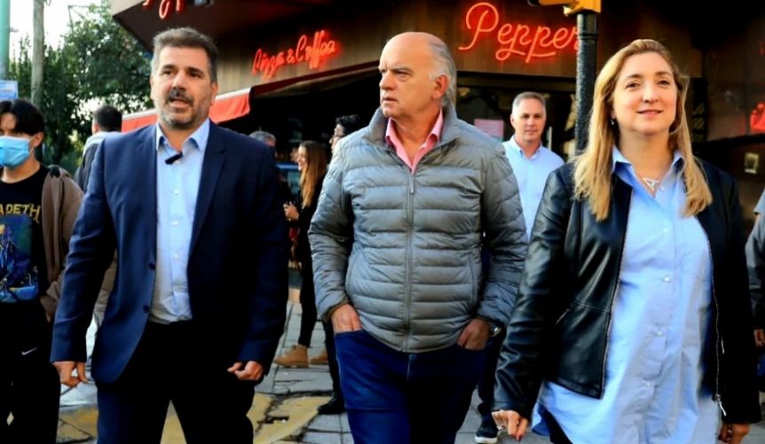 El ritondismo se prueba las alas y promete bajar terceras listas a horas de la decisión