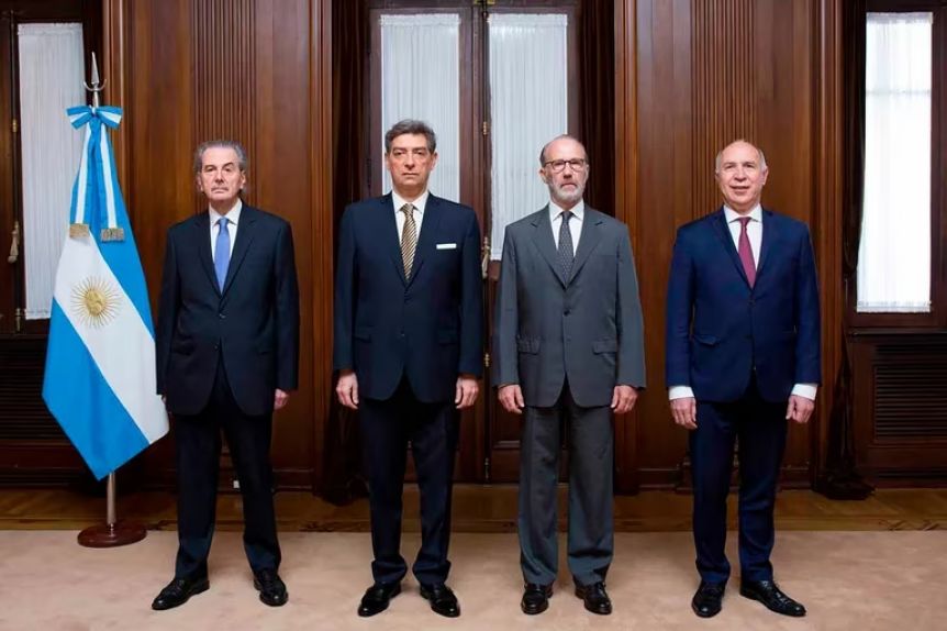 Desconfianza y preocupación: intendentes en alerta ante el posible revés de la Corte