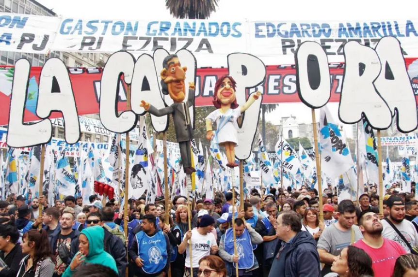 La Cámpora exhibe su poderío a días del cierre de listas en el Frente de Todos