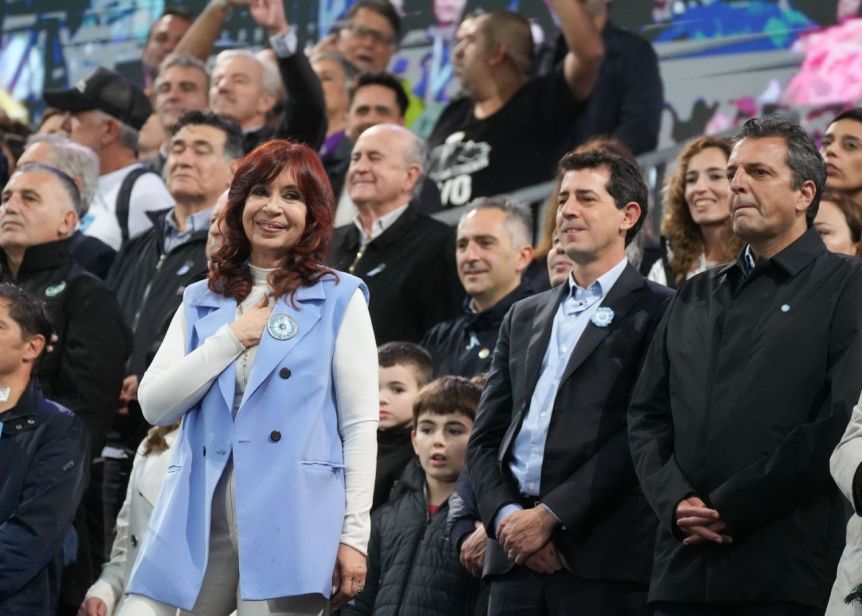 Cristina se reunió con Wado y Massa para pulir la estrategia electoral del Frente de Todos