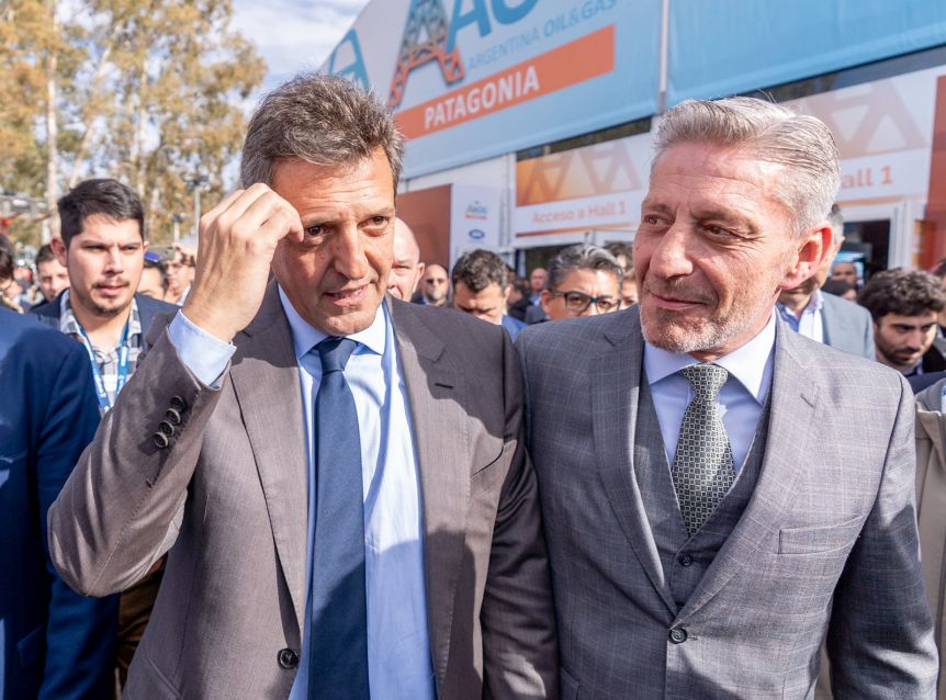 En Chubut, el acuerdo Massa - CFK sacó de la cancha al gobernador Mariano Arcioni