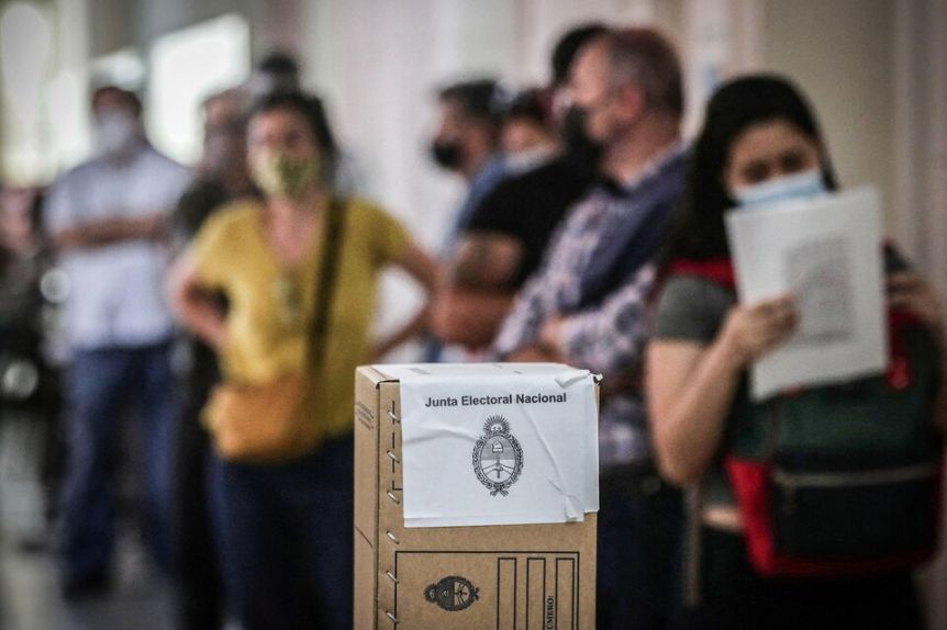Incertidumbre y confirmaciones a última hora: cómo vivieron los argentinos el cierre de listas