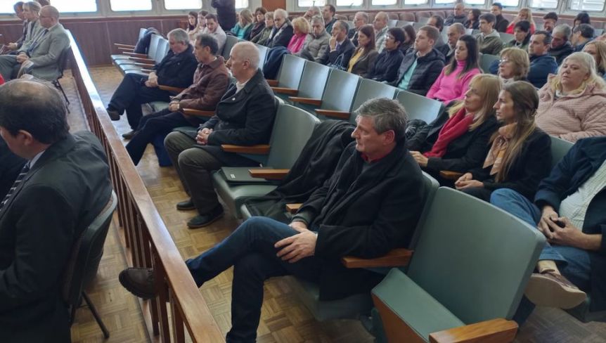 Condenan a 6 años de prisión a exintendente peronista