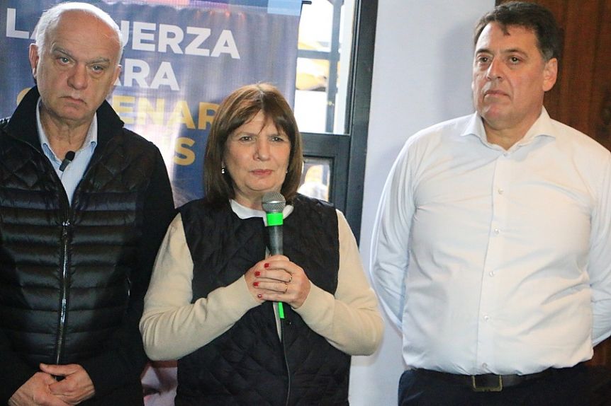 Bullrich fue a Junín con un bidón de nafta: arde la interna de Juntos