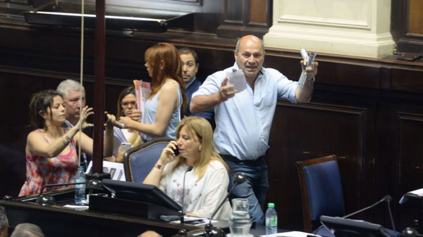 Intendente ultra K fue sobreseído por los disturbios en la Legislatura en 2017