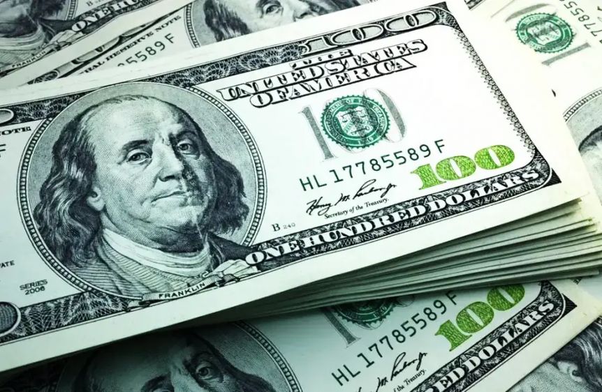 Blue caliente: qué va a pasar con el dólar y como impacta el escenario electoral