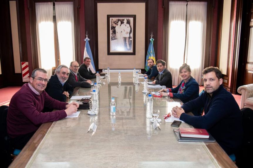 Intendentes de la UCR llevarán a Kicillof su reclamo por las obras en los distritos
