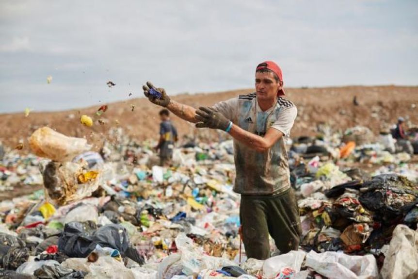 Según la UCA, la pobreza alcanza a cuatro de 10 argentinos, el nivel más alto desde 2006