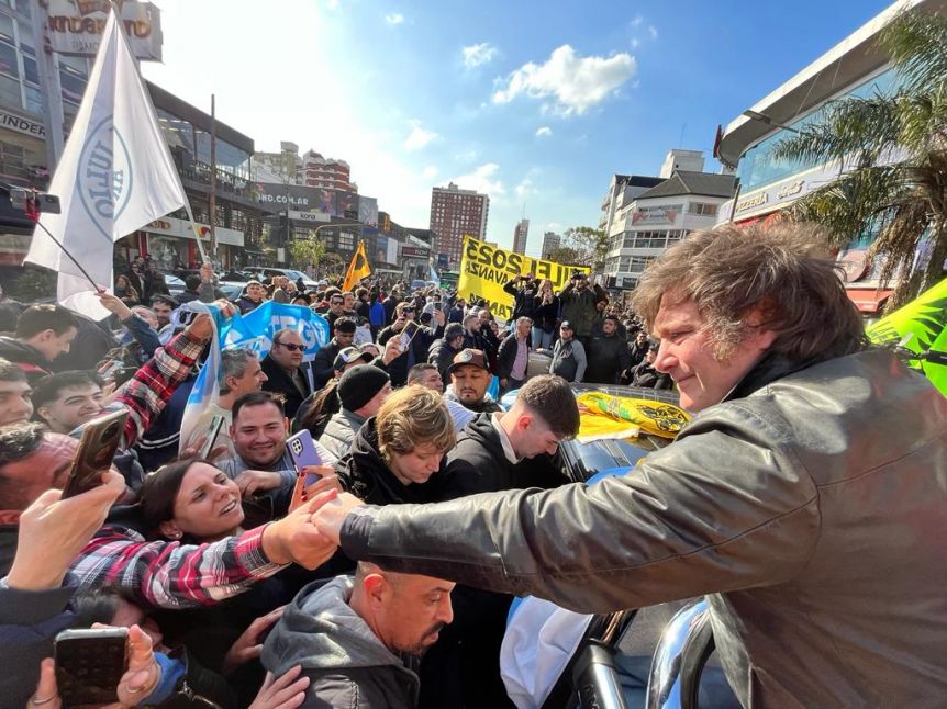 La estrategia electoral de La Libertad Avanza en la provincia de Buenos Aires
