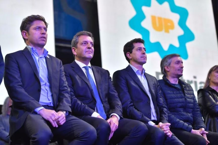 El oficialismo prepara un relanzamiento de campaña con bombos y mística peronista