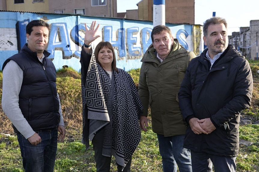 JxC llevó su mensaje de “cambio real” a la costa