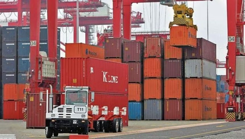 Se complica el comercio exterior con la caída de las exportaciones un 22%