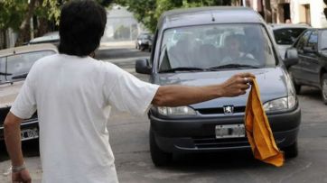 Guerra declarada a los trapitos: queda prohibida su actividad en las calles pergaminenses