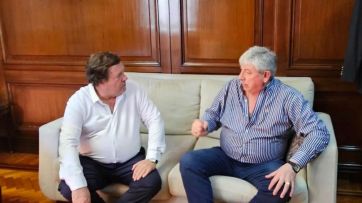 Con los tapones de punta: Intendente del sur amenaza con bloquear el ingreso de camiones chilenos