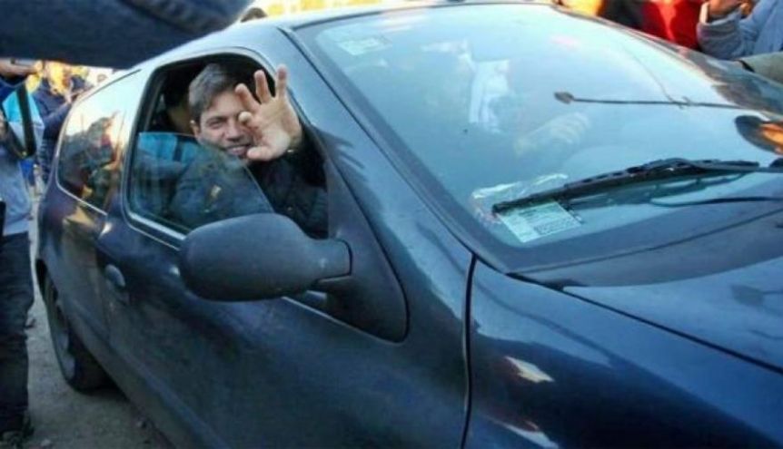 Siempre Clío, nunca yate: intendente de UP despegó a Kicillof del Marbella gate