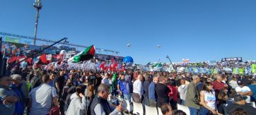 Una multitud desbordó Sarandí, con la esperanza de la segunda vuelta