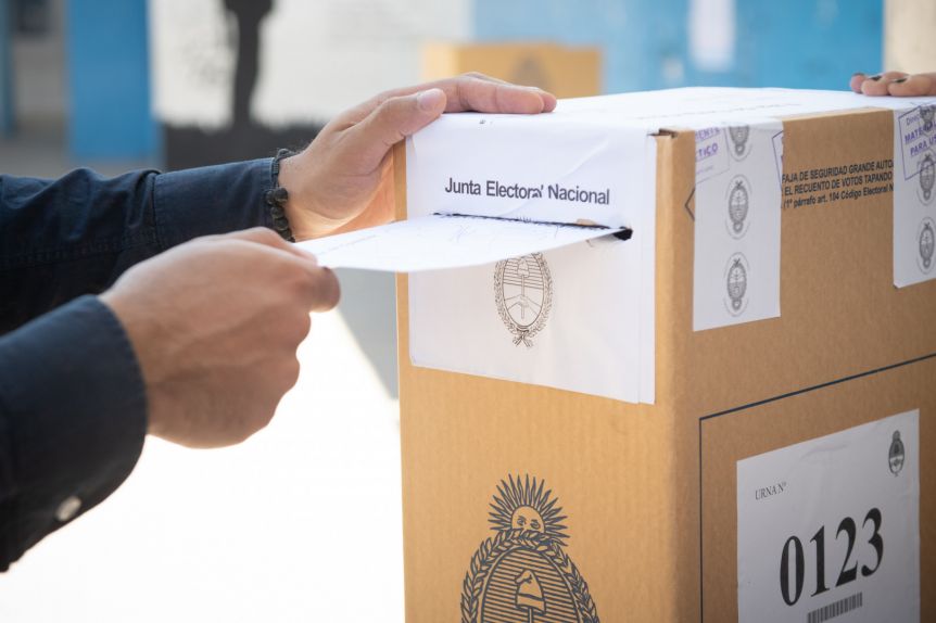 Se definen las futuras autoridades: transcurre con normalidad la elección en todo el país