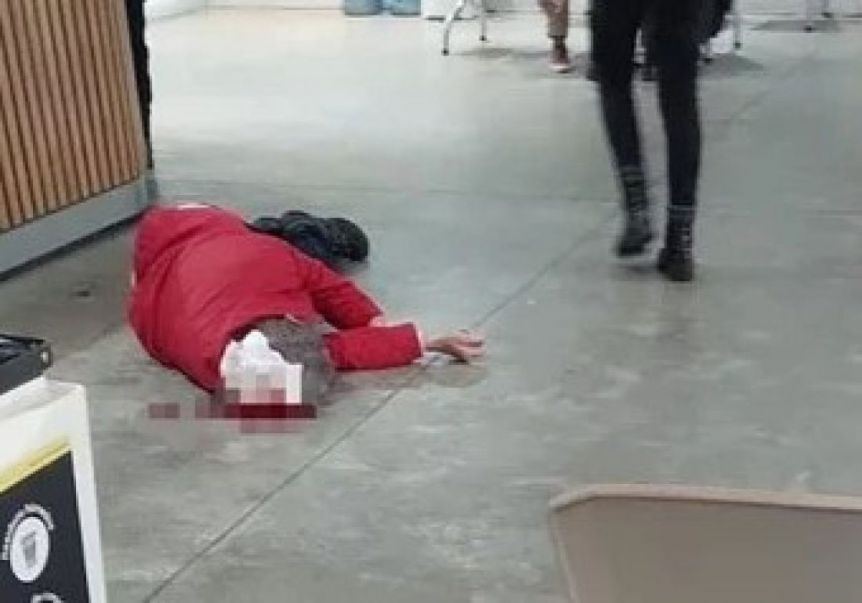 Qué hipótesis se barajan tras el fallecimiento del turista francés