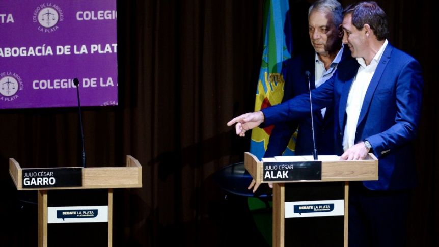 Final (¿feliz?) para La Plata: Garro reconoció la victoria de Alak y comienza la transición