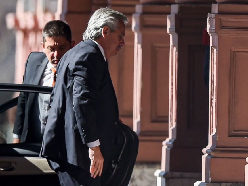Alberto Fernández prepara su adiós con una ola de renuncias de funcionarios nacionales