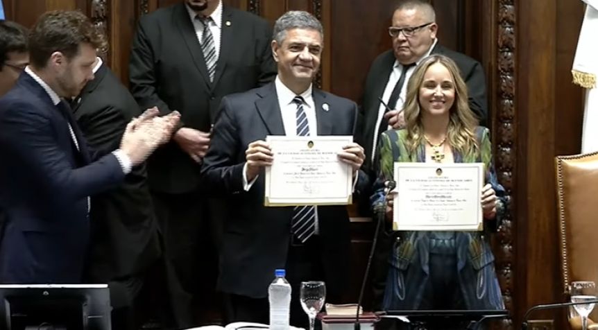 Asumió Jorge Macri con un contundente mensaje a Nación: