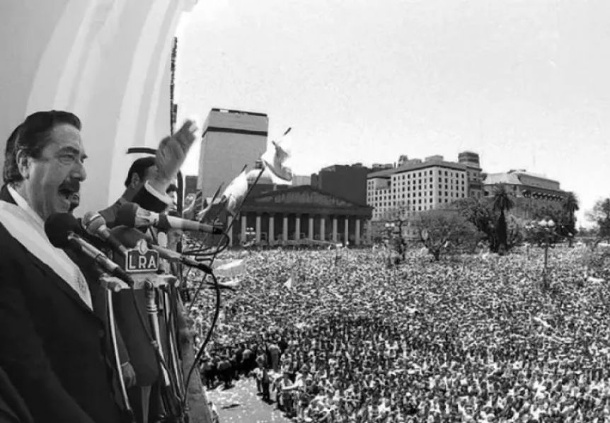 40 años de democracia: entre el respaldo y el descontento social hacia las instituciones