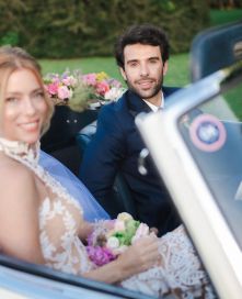 Las fotos inéditas de la boda de Nicole Neumann que dejan al descubierto la verdad sobre su embarazo