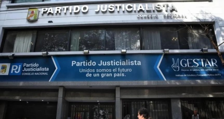 Piden la renuncia de Alberto Fernández como presidente del Partido Justicialista nacional
