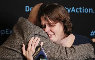 Un asesino fue ejecutado con gas de nitrógeno delante de su esposa: los detalles