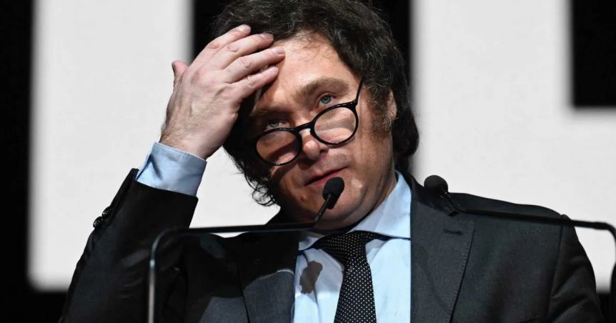 “Los límites del consenso”: el capital político de Javier Milei se consume rápidamente