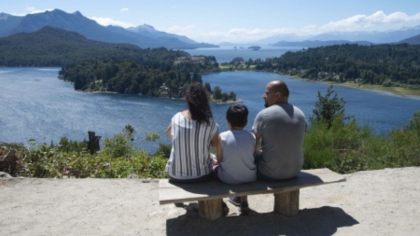 En lo que va del verano, 17 millones de turistas recorrieron el país: los números en la Provincia