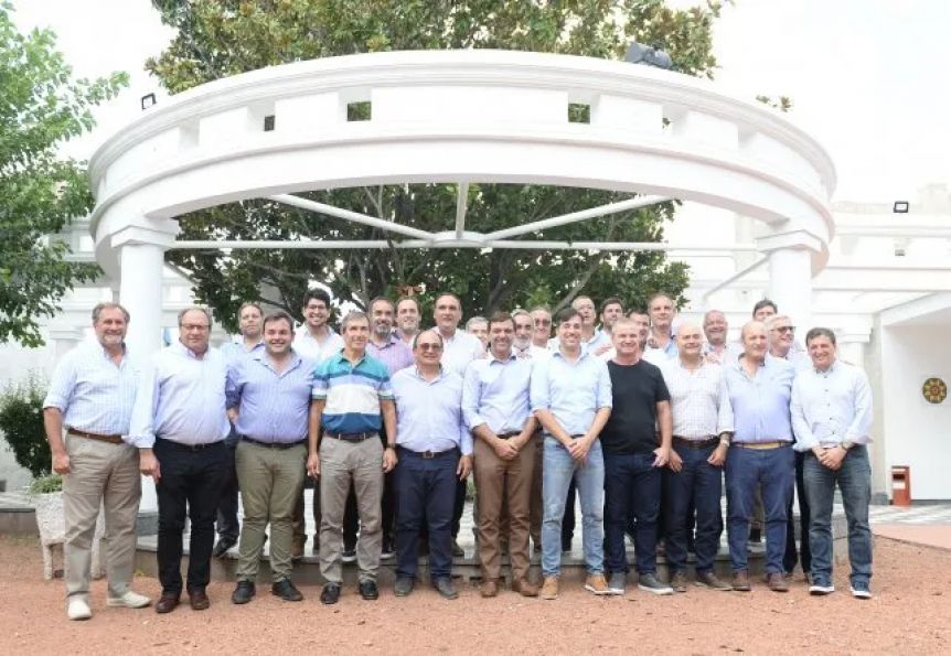 Aguantando las piedras, los alcaldes UCR confirman fecha del primer Foro 2024