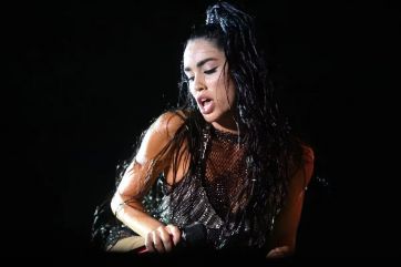 Lali Espósito brilló en Cosquín Rock y lanzó un contundente mensaje