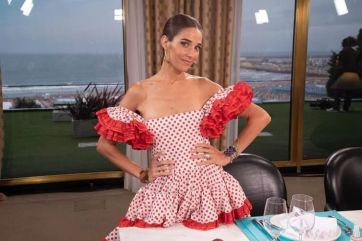 Juana Viale sorprendió con un look sevillano y contó el llamativo origen de su vestido