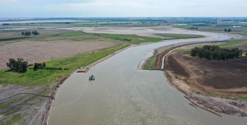 General Arenales: piden que se investigue la posible interrupción del cauce natural del Río Salado