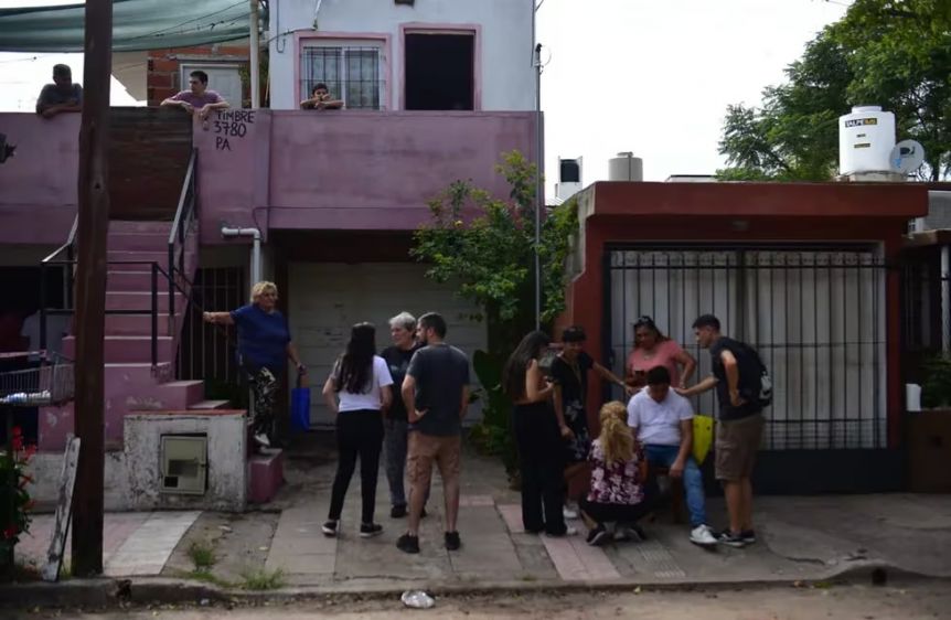 La bisabuela del niño hallado muerto en un freezer falleció al enterarse de la fatídica noticia
