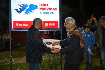 Día de Malvinas en los municipios: vigilias y emotivos homenajes a los excombatientes