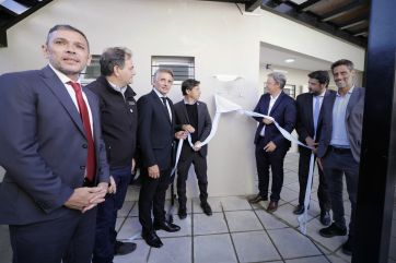 El día de Kicillof, inauguraciones, patrulleros y reunión diplomática