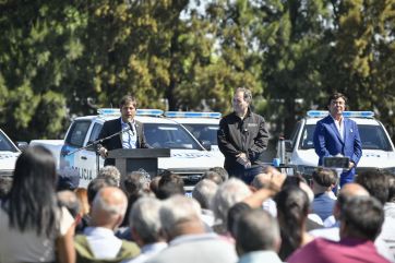 El día de Kicillof, inauguraciones, patrulleros y reunión diplomática