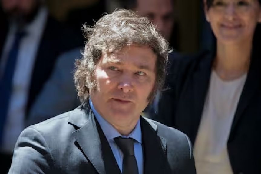 Milei regresará al país antes de lo previsto debido al conflicto entre Irán e Israel