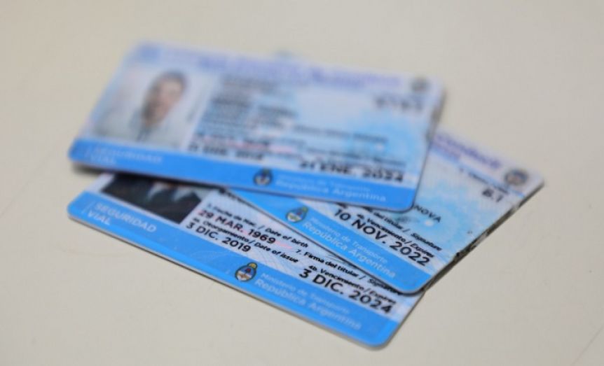Hackearon la base de datos de todas las licencias de conducir del país: Milei, Bullrich y Macri entre los afectados