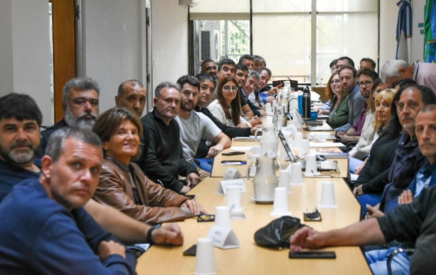 Tiempo de paritarias: el Gobierno y los gremios estatales vuelven a verse las caras