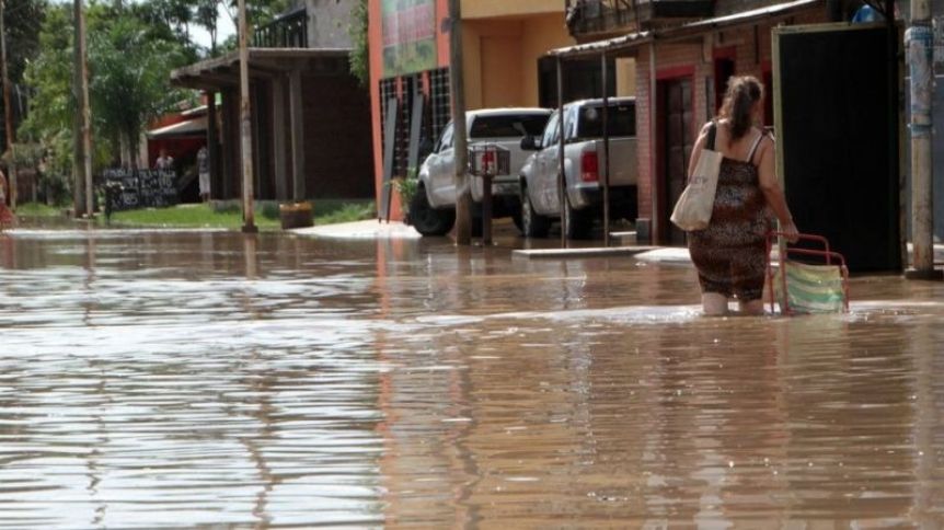 Continúa la alerta en el litoral a causa de las inundaciones