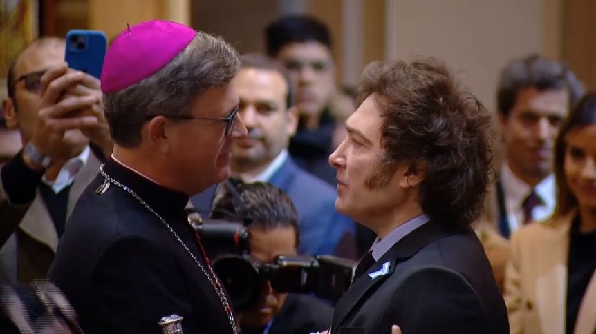Milei fue al Tedeum y recibió críticas de la Iglesia: “Hay que acompañar con hechos, no palabras”