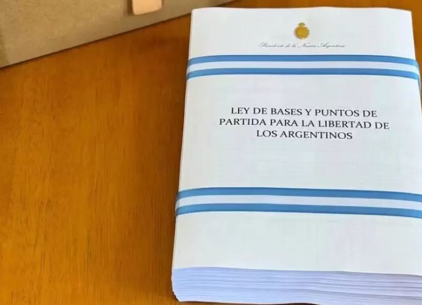 El Gobierno se aferra a la Ley Bases y le puso nueva fecha