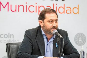 ¿Libertarios estatistas?: a contramano de Milei, concejales piden obra pública a un intendente radical