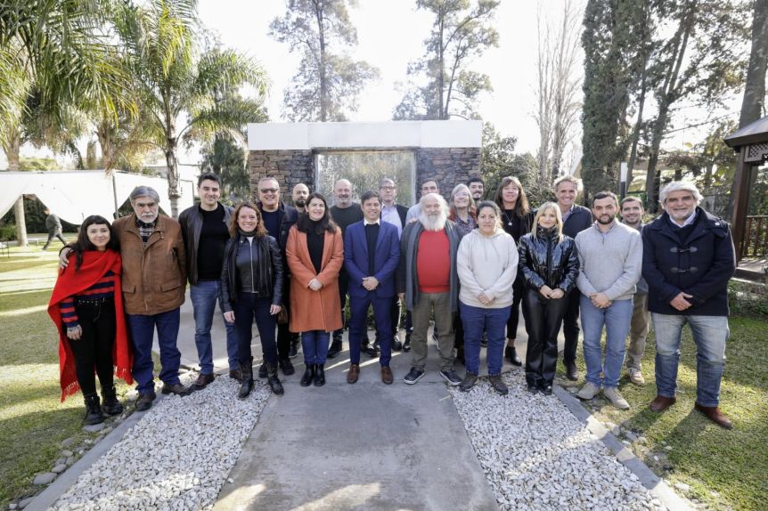 Kicillof se acerca al Evita y afianza lazos para la construcción de una “propuesta federal”