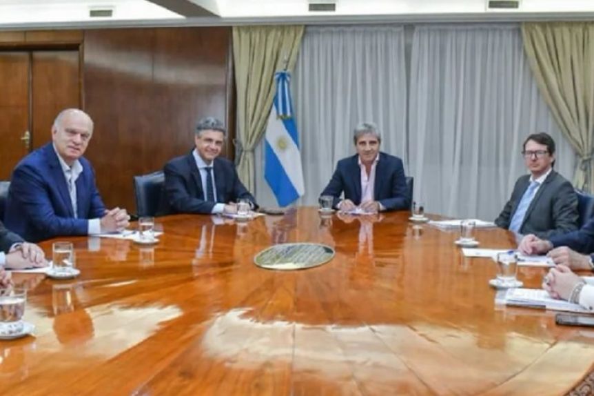 Jorge Macri y su tropa se reunirán con Luis Caputo por la coparticipación porteña