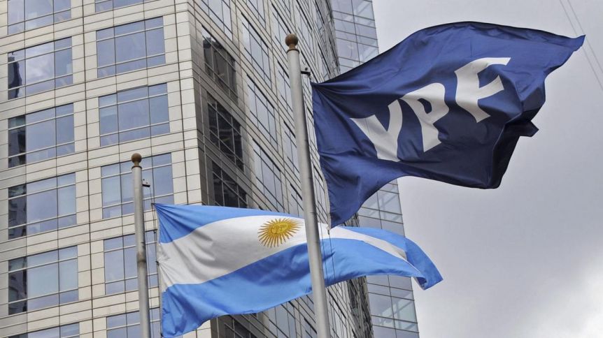 Quiénes son los miembros del directorio de YPF y cómo votaron en la disputa por el GNL