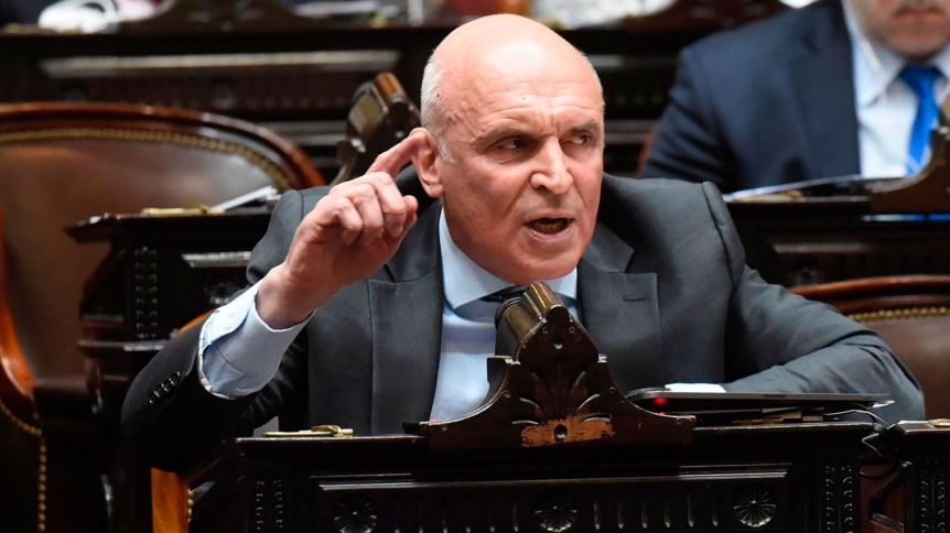 “Kicillof es un pequeño Maduro ensamblado en La Salada”